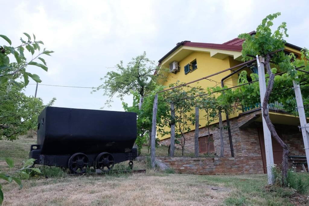 Vikend Hisa Vrhe Villa Senovo Exterior photo